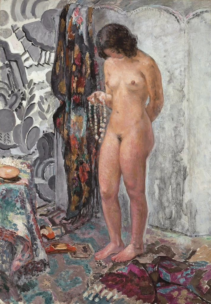Nudo in piedi con una collana, c. 1923